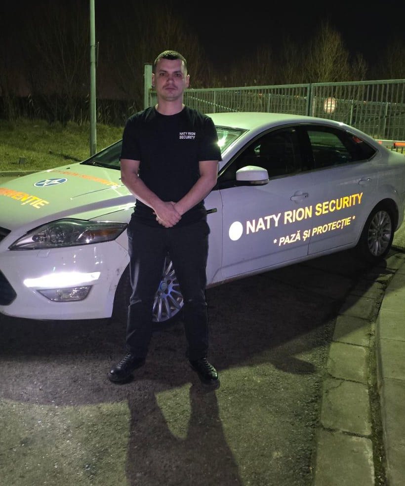 Echipaj NATY RION SECURITY pe timp de noapte